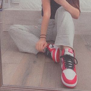 Meet Your Posher, Celine!